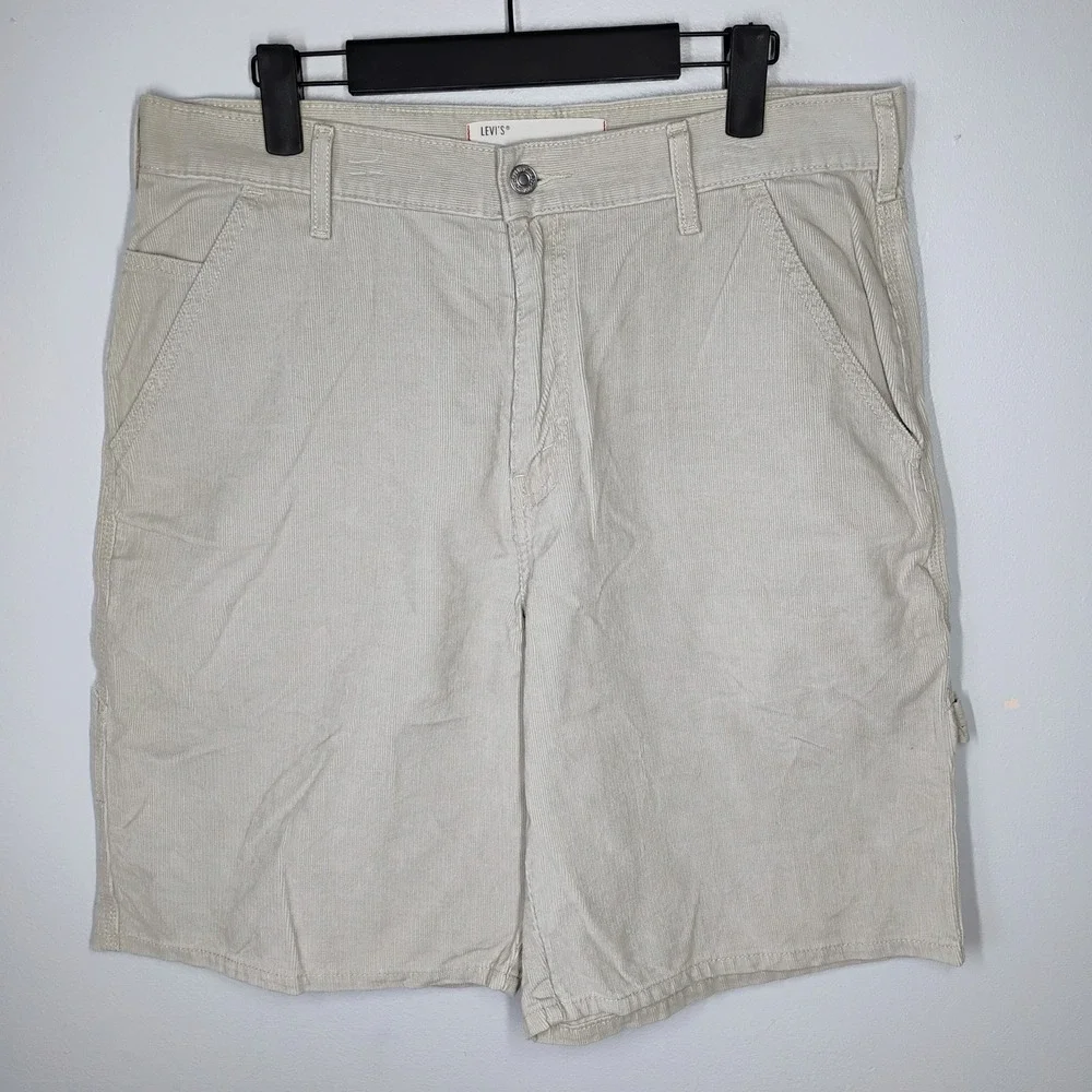 Vintage Levi's Beige Carpenter Corduroy Shorts Red Tab Baggy Mens 33 10 Inseam